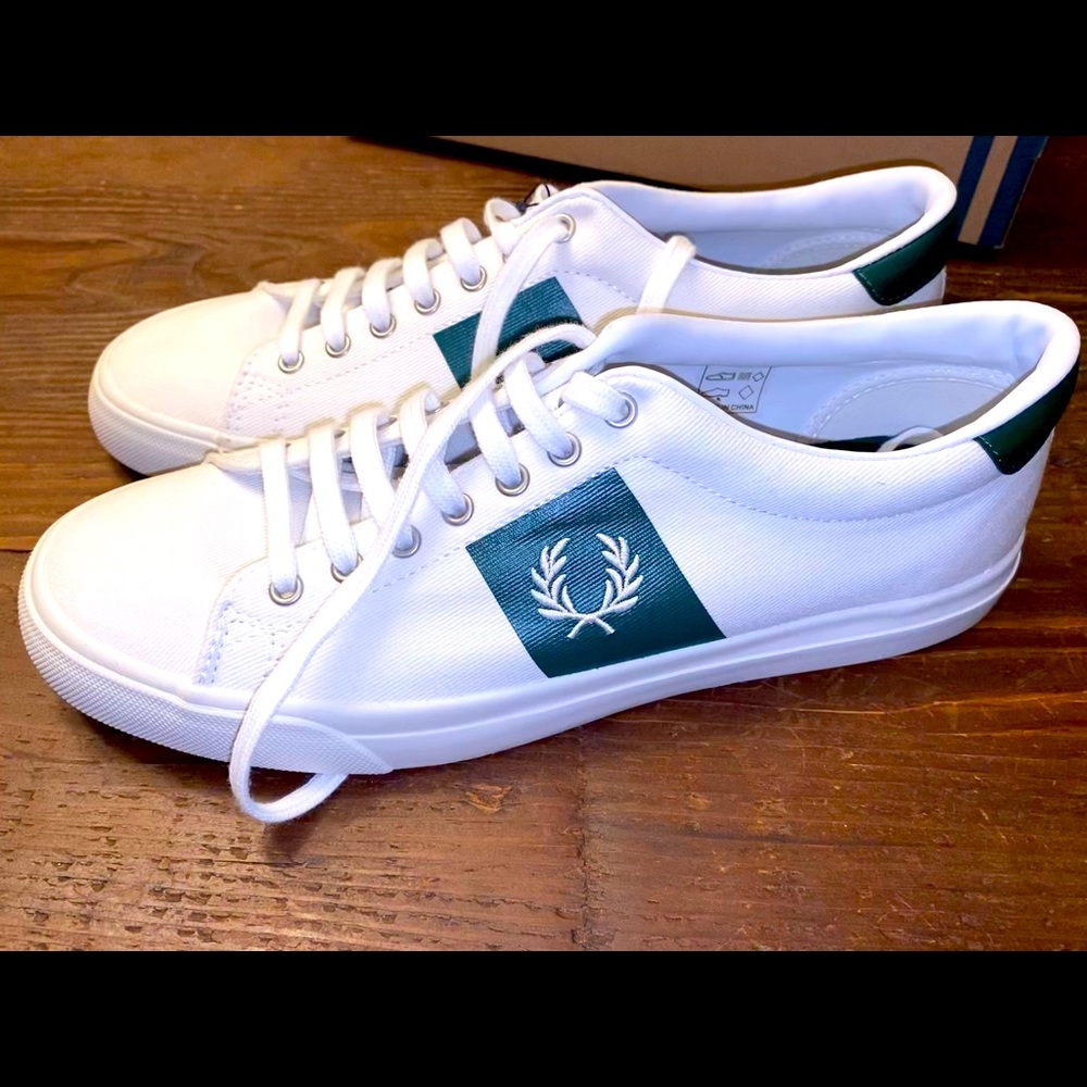 Fred Perry White Twill Underspin Sneakers US 9 NWT